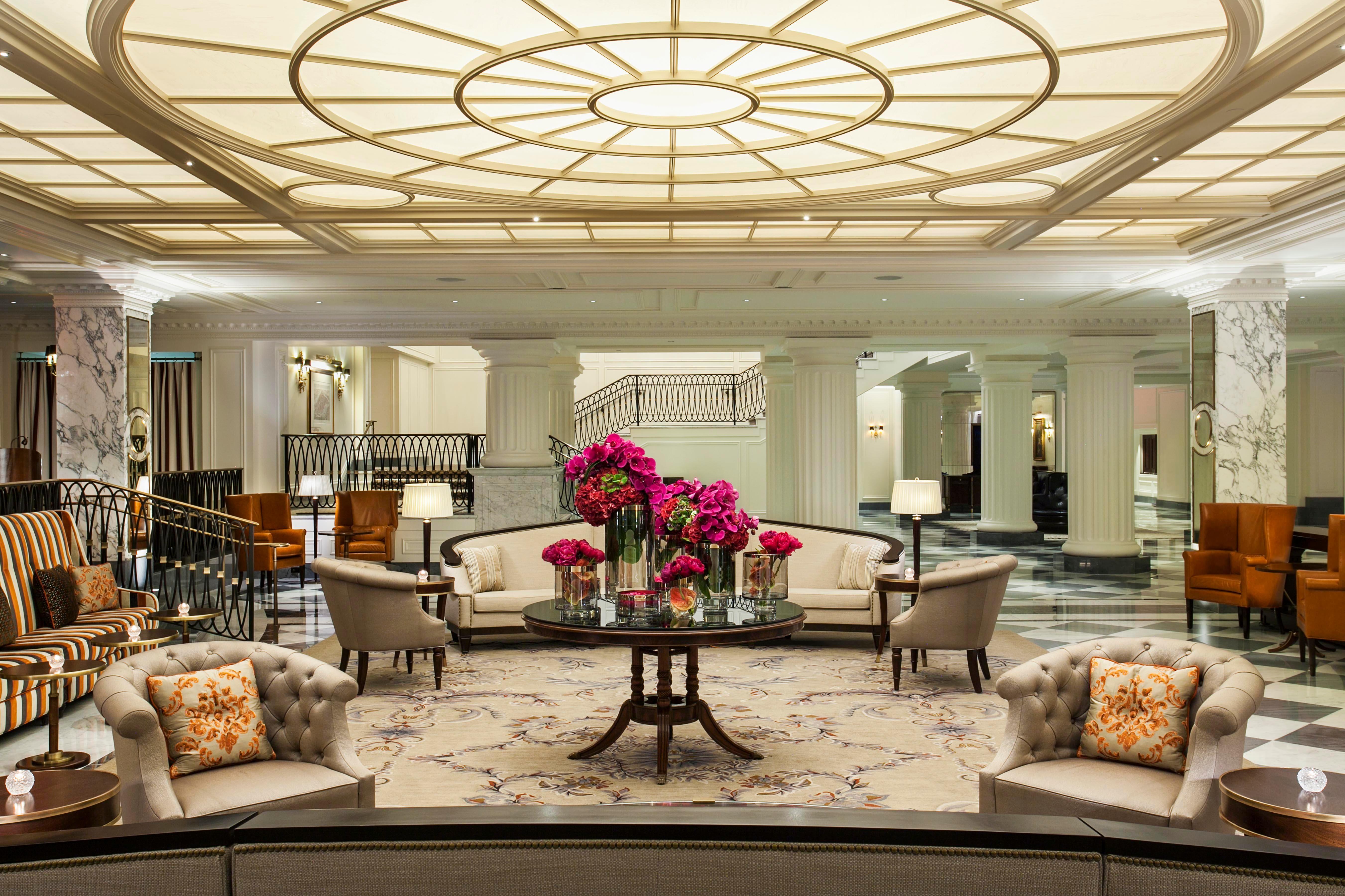 فندق إنتركونتننتال نيويورك باركلي نيو يورك المظهر الخارجي الصورة The lobby of the hotel