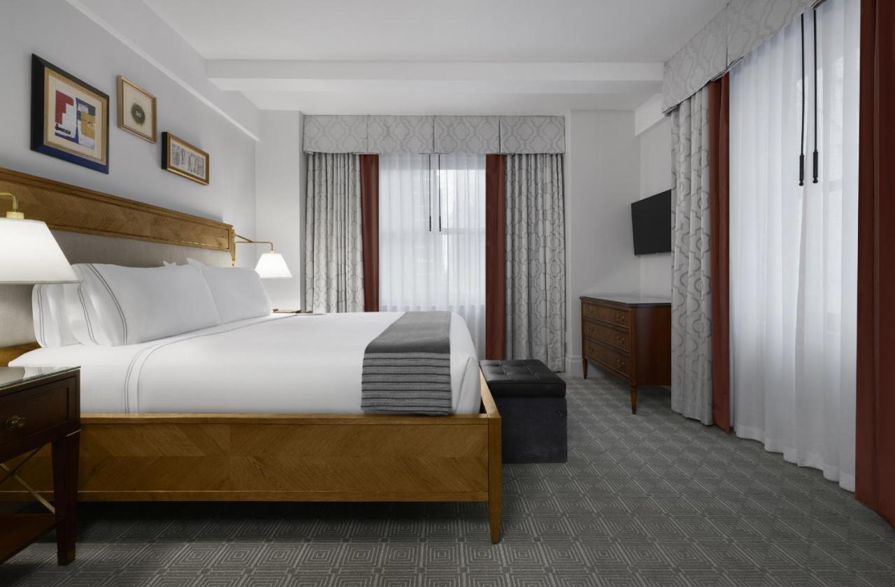فندق إنتركونتننتال نيويورك باركلي نيو يورك المظهر الخارجي الصورة A bedroom at the hotel